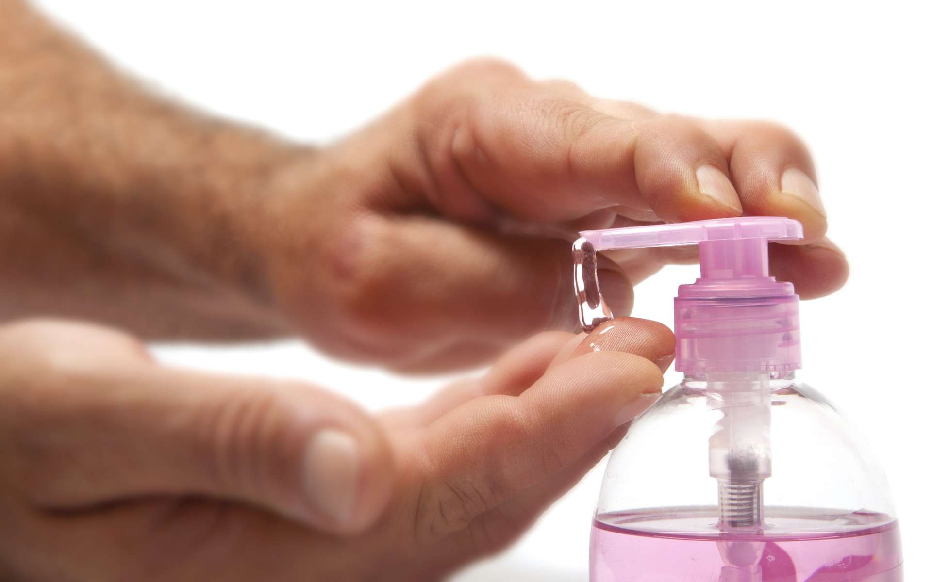 Fabriquer Son Propre Gel Hydroalcoolique Attention Aux Recettes