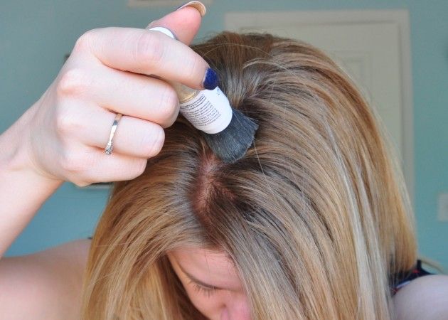 Gum Stuck In Your Hair Easy Solution 1 Put Hand Sanitizer In 2